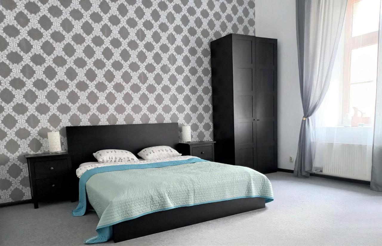 Neoapartments - Rynek Pod Gryfami Wrocław Extérieur photo