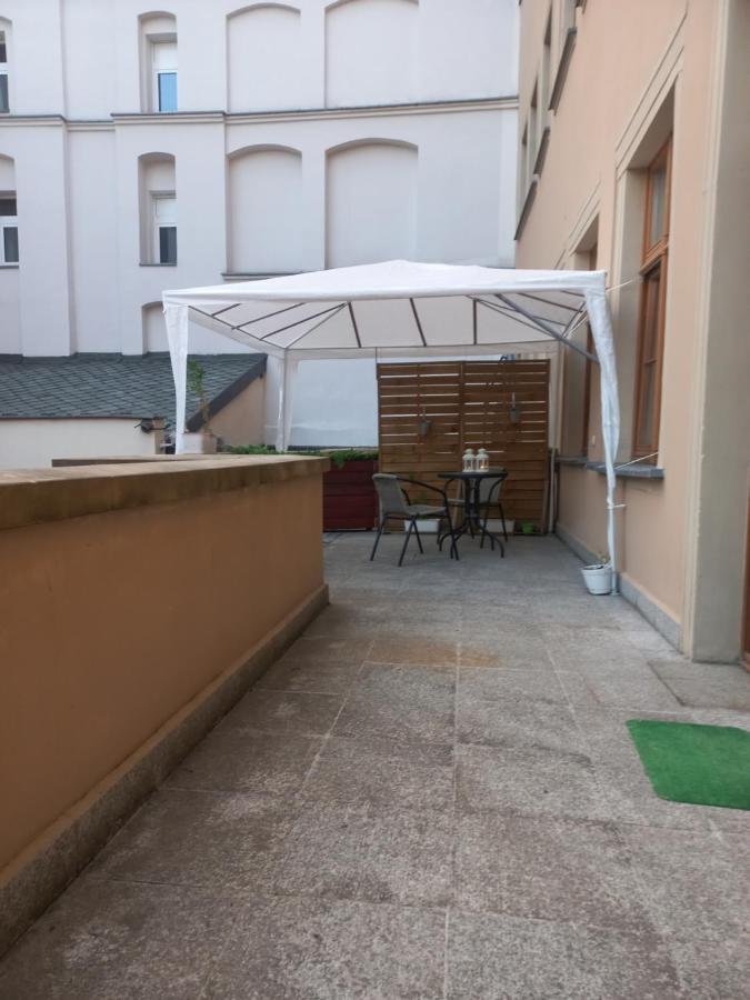 Neoapartments - Rynek Pod Gryfami Wrocław Extérieur photo